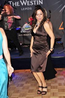 Simone Thomalla feet photo thumbnail