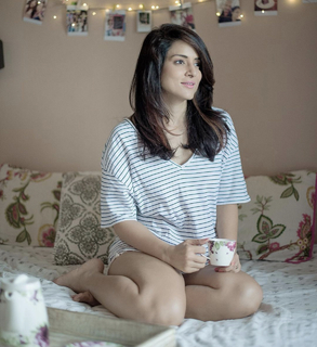 Simple Kaul feet photo 9