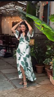 Simple Kaul feet photo 13