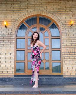 Simran Dhanwani feet photo 6