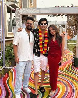 Simran Dhanwani feet photo 20