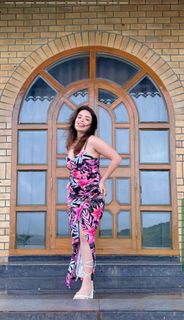 Simran Dhanwani feet photo 6
