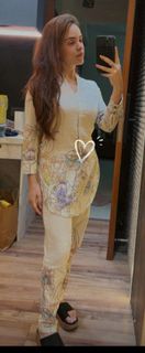 Simran Dhanwani feet photo 6