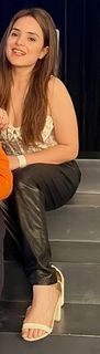 Simran Dhanwani feet photo 3