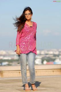 Simran feet photo 20