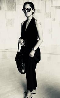 Simran feet photo 8