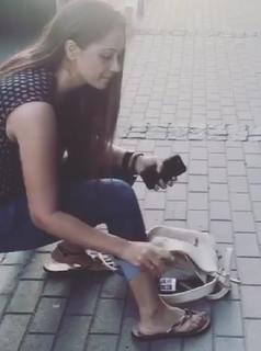 Simran feet photo 7