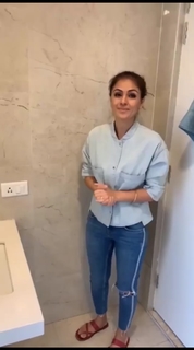 Simran feet photo 18