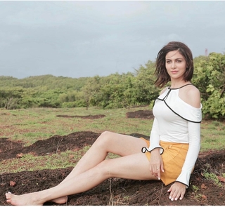 Simran Mundi feet photo 18