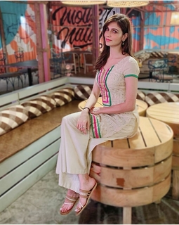 Simran Mundi feet photo 17
