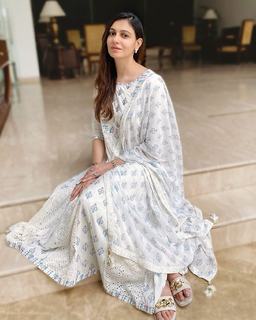 Simran Mundi feet photo 3