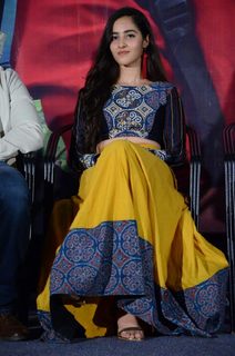 Simrat Kaur feet photo 1