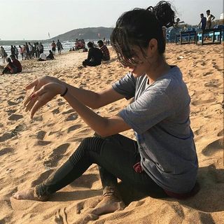 Simrat Kaur feet photo 13