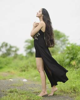 Simrat Kaur feet photo 15