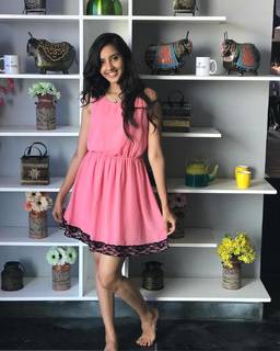 Simrat Kaur feet photo 4