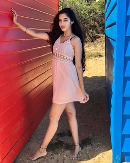 Simrat Kaur feet photo 2