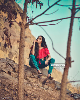 Simrat Kaur feet photo 4