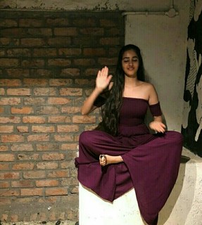 Simrat Kaur feet photo 3