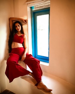 Simrat Kaur feet photo 20