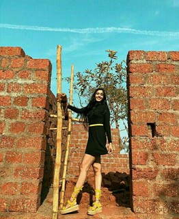 Simrat Kaur feet photo 12