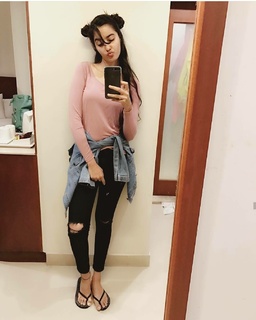 Simrat Kaur feet photo 10
