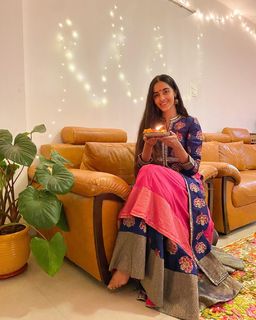 Simrat Kaur feet photo 19