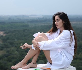Simrat Kaur feet photo 15