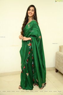 Simrat Kaur feet photo 13