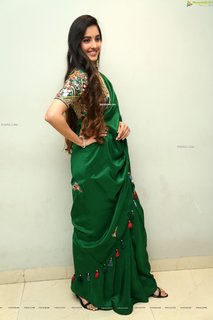 Simrat Kaur feet photo 10