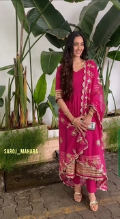 Simrat Kaur feet photo 13
