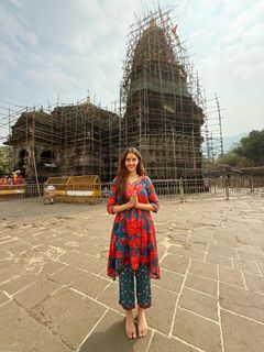 Simrat Kaur feet photo 2