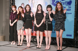 Sinb feet photo 5
