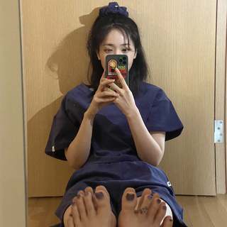 Sinb feet photo 15