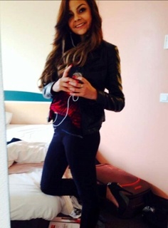 Sindy Auvity feet photo 7