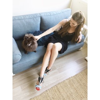 Sinem Kobal feet photo thumbnail