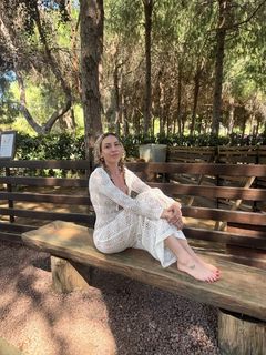 Sinem Kobal feet photo 7