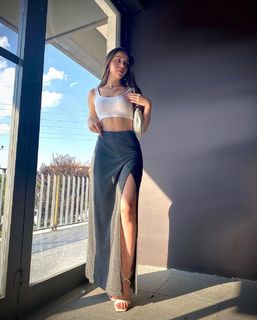 Sinem Özgür feet photo thumbnail