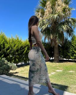 Sinem Özgür feet photo thumbnail