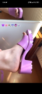 Sinem Özgür feet photo thumbnail
