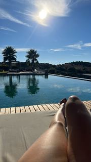 Sinem Özgür feet photo thumbnail