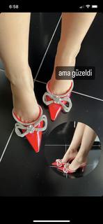 Sinem Özgür feet photo thumbnail