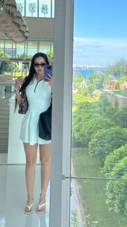 Sinem Özgür feet photo thumbnail