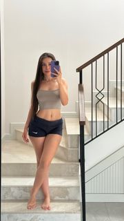 Sinem Özgür feet photo thumbnail