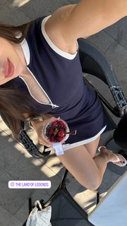Sinem Özgür feet photo thumbnail