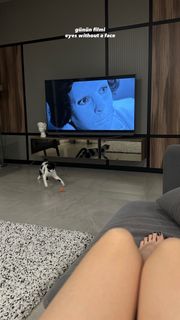 Sinem Özgür feet photo thumbnail