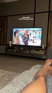 Sinem Özgür feet photo 2