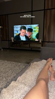 Sinem Özgür feet photo 11