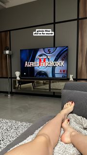 Sinem Özgür feet photo 9