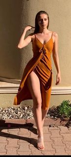 Sinem Özgür feet photo 20