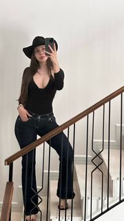 Sinem Özgür feet photo 14